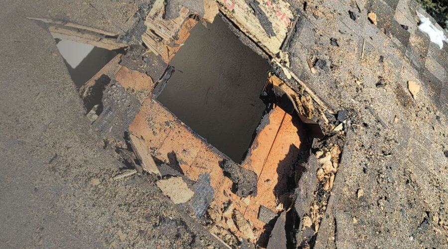 Why choose RTT Restoration for water damage restoration in North Vancouver